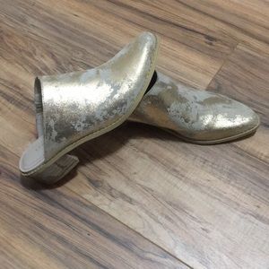 Very Volatile gold mules